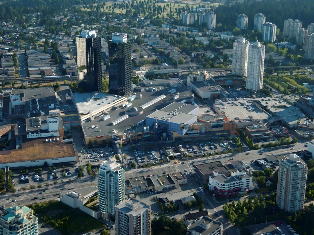 Metrotown Station in 2006