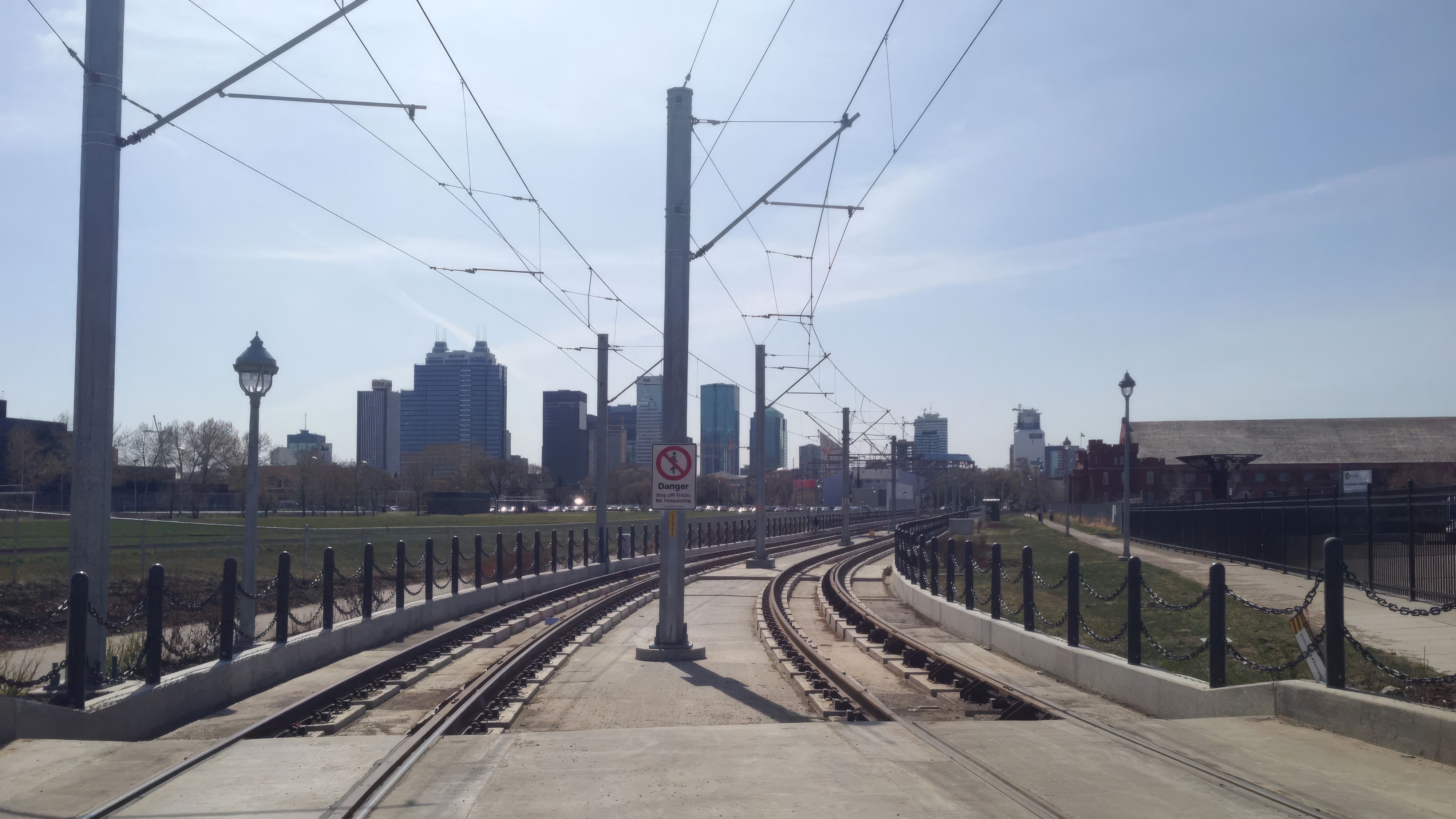 Federal Liberals miss mark with LRT promise